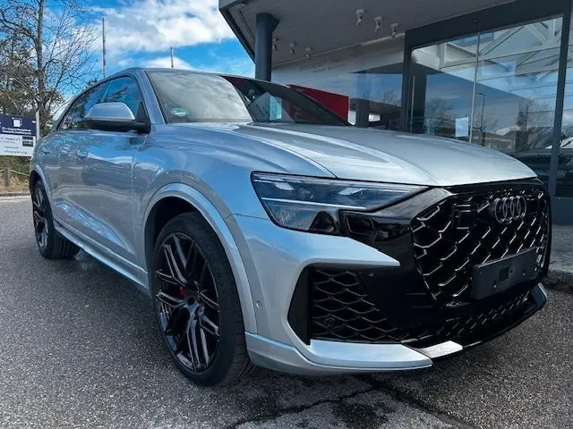 Audi RSQ8 performance/OLED/Standheizung/Vmax305/Pano