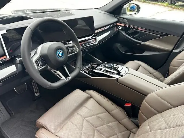 BMW 530e xDrive Touring/Pano/Bower/Assist/*UVP 93k – 10