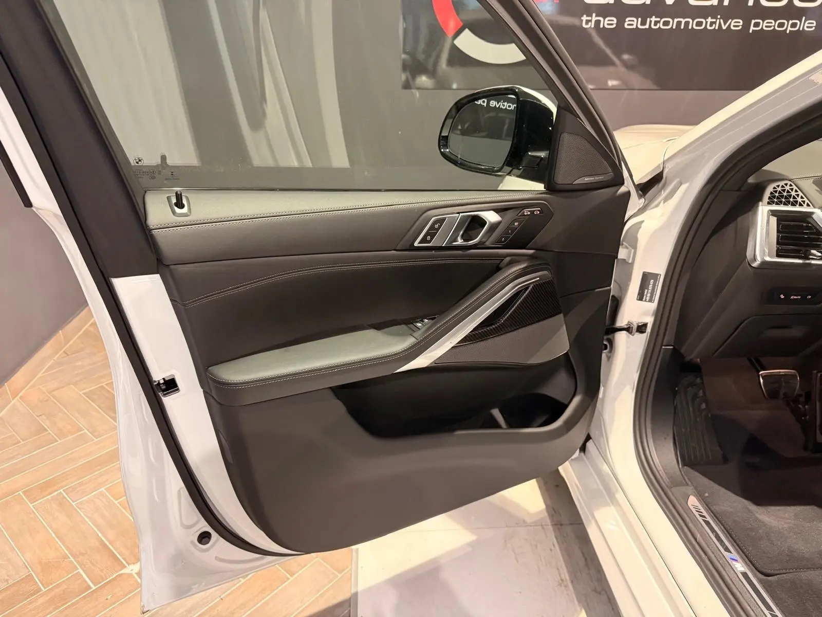 BMW X6 xDrive30d M Sport Pro Panorama AHK – 12