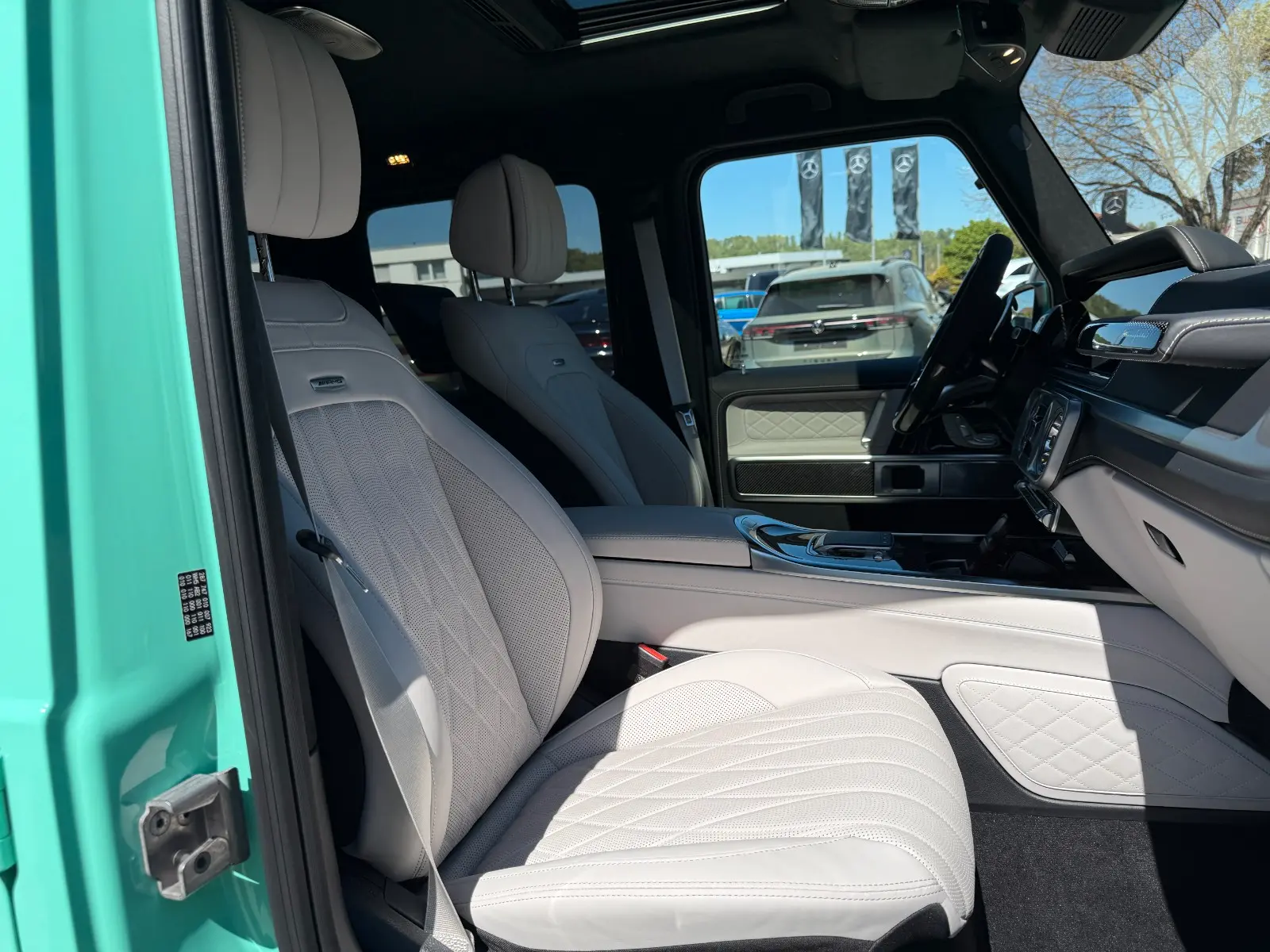 Mercedes-Benz G 63 AMG/Made to Measure/MINT-WHITE/23"Brabus/TV – 17