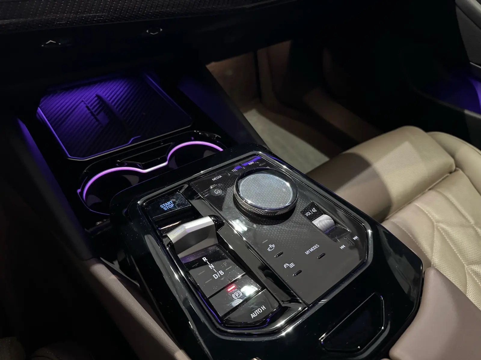 BMW i5 M60 xDrive i5M60 xDrive – 10