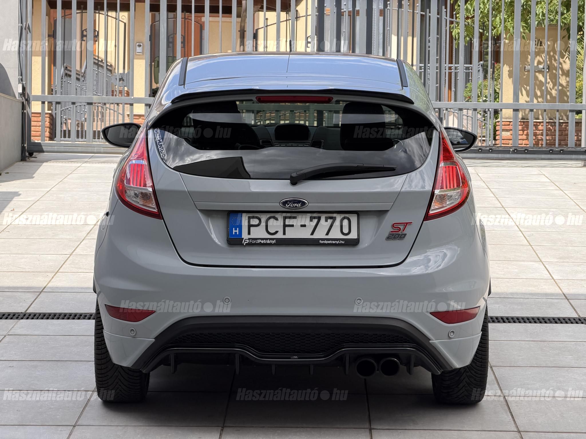 Ford Fiesta 1.6 GTDi ST200 – 6