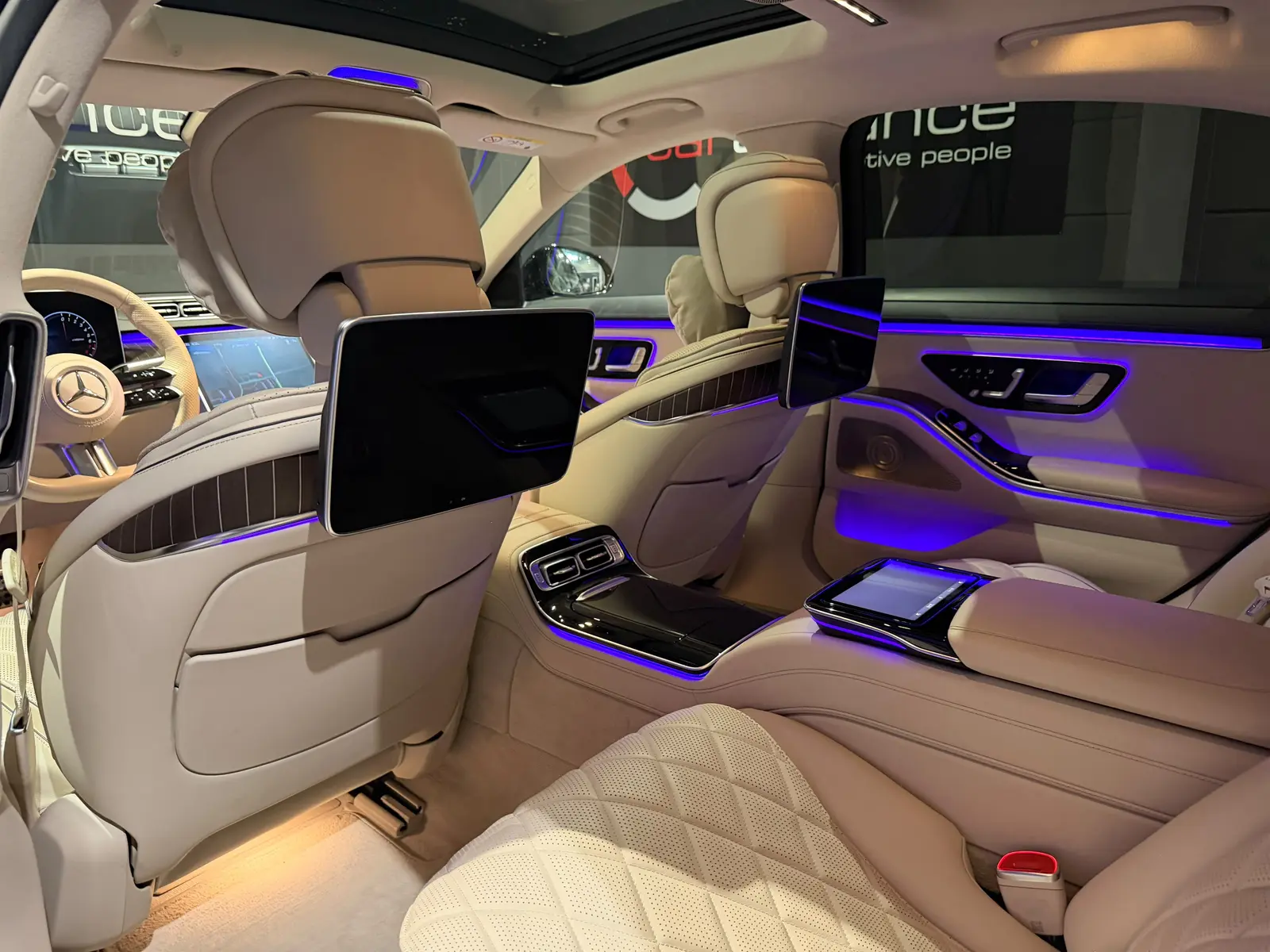 Mercedes-Benz S 450 e – 23