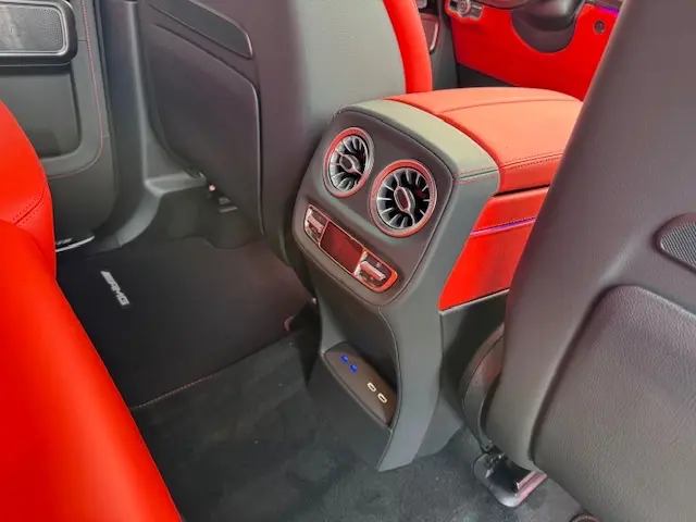 Mercedes-Benz G 63 AMG/Prod.2026/Black-Red-Carbon/TV/Superior – 17