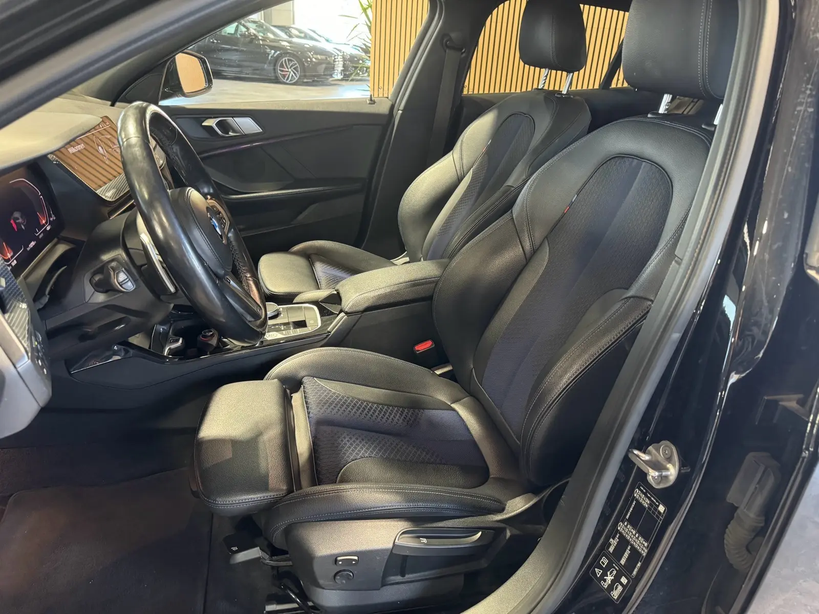 BMW 120d xDrive M Sport A – 12