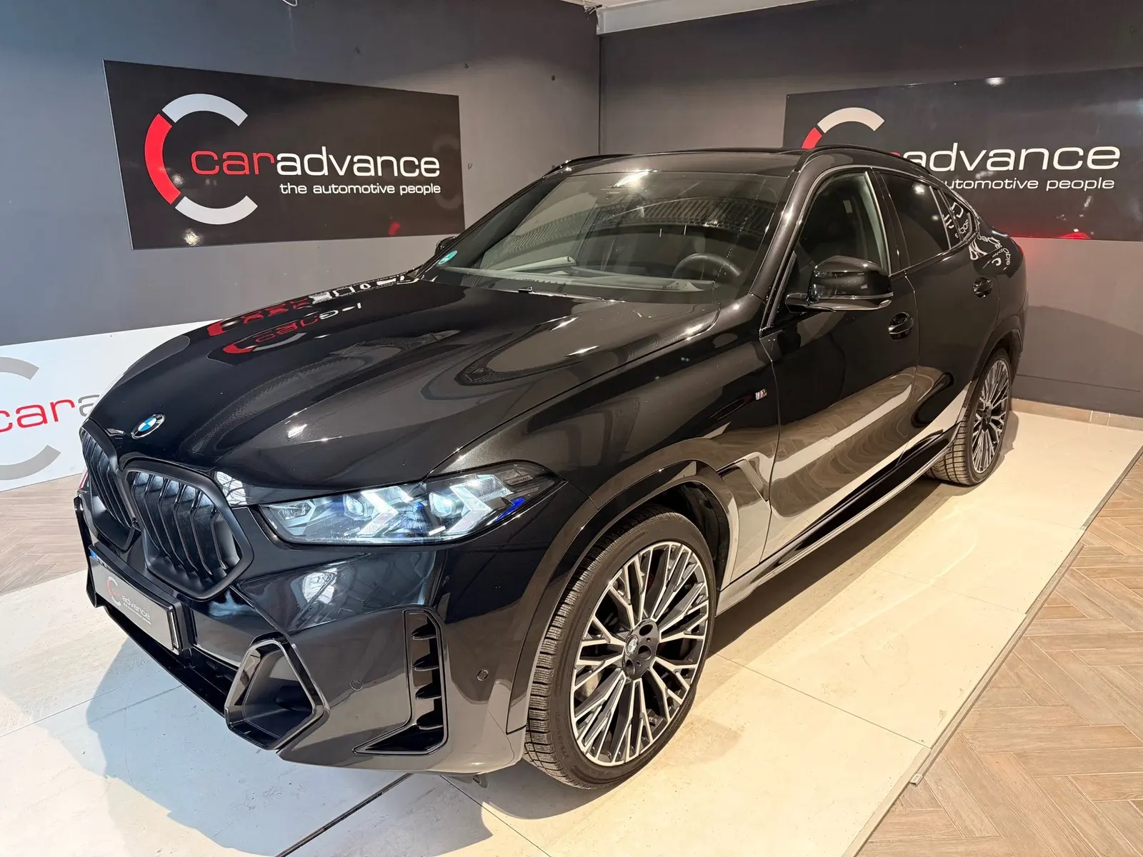 BMW X6 xDrive30d M Sport Pro "22" H&K – 3