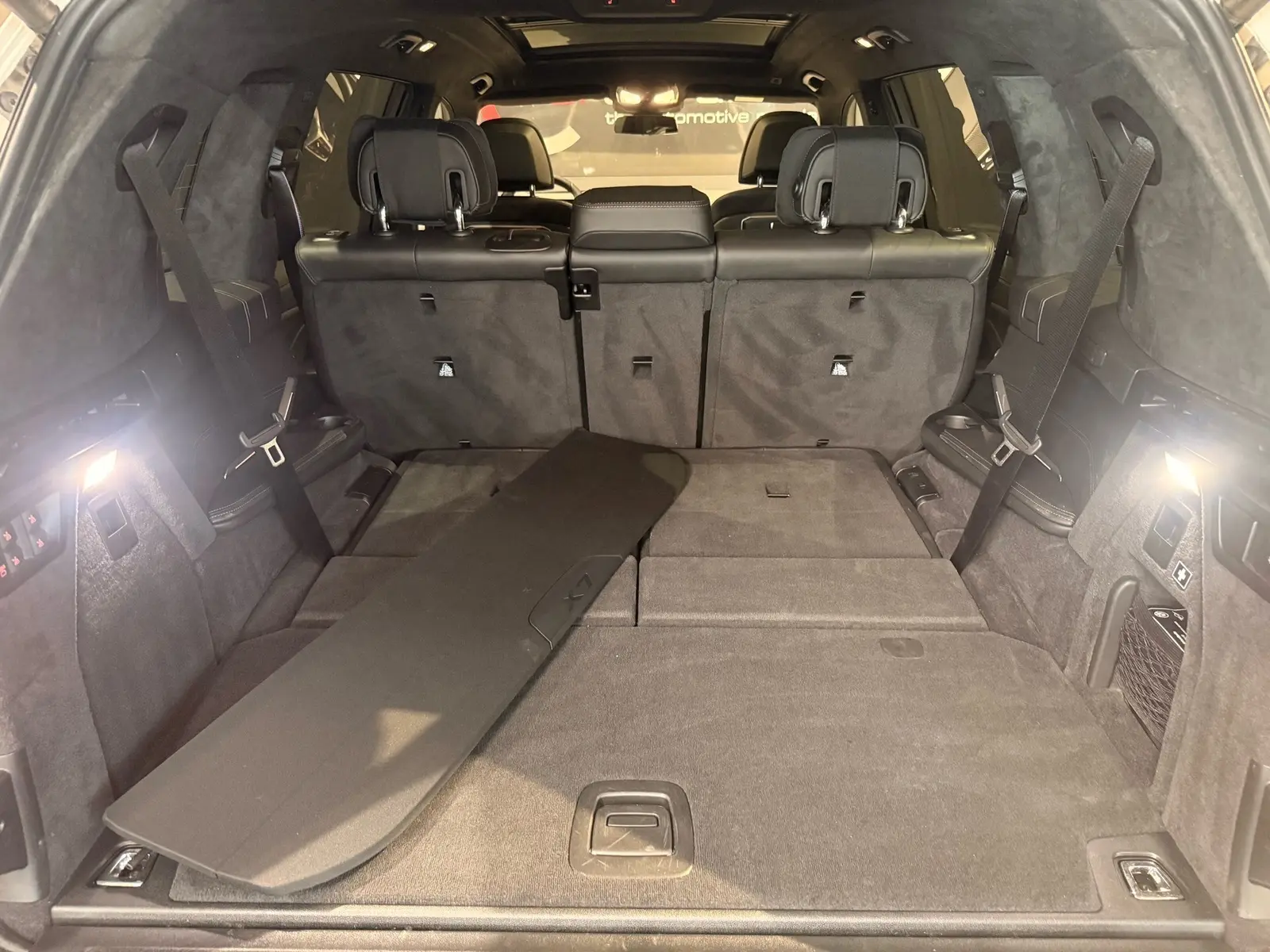 BMW X7 xDrive40d M Sport Pro "23" LUFT H&K – 10