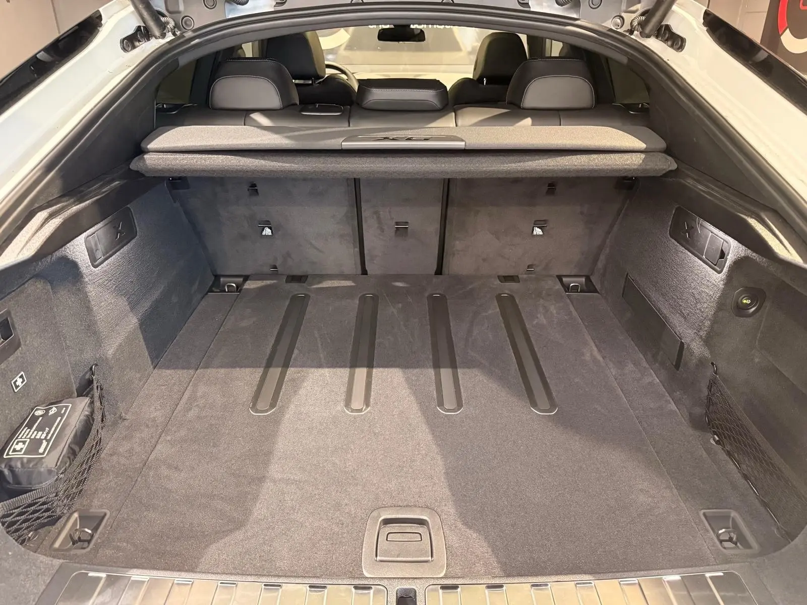 BMW X6 xDrive30d M Sport Pro Panorama AHK – 10