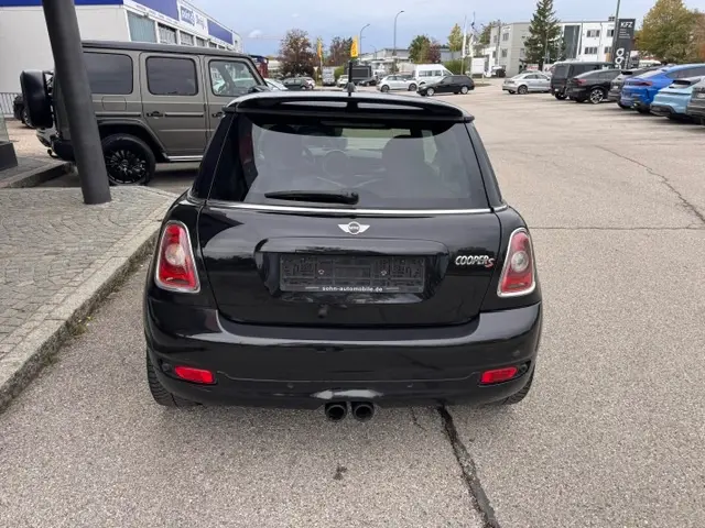 MINI Cooper S Navi/Leder/Pano/Automatik/H&K – 7