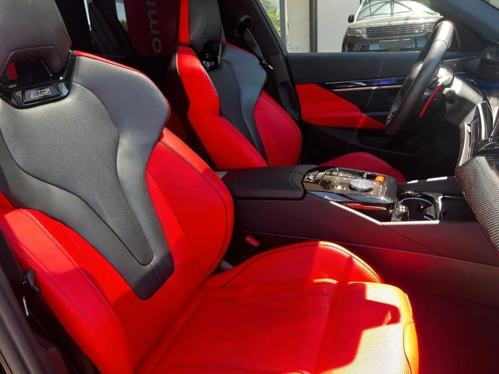 BMW M5 Touring/Drivers Pack./Bowers&Wilkins/AHK/Pano – 17