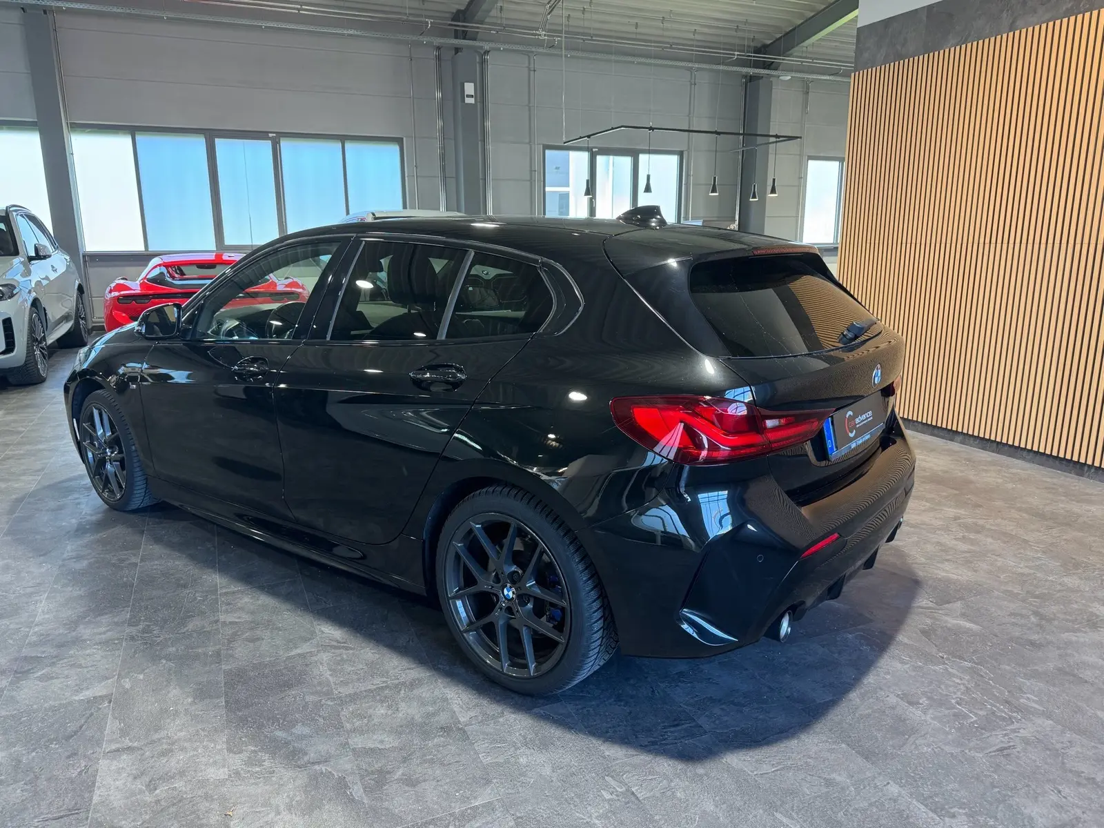 BMW 120d xDrive M Sport A – 5