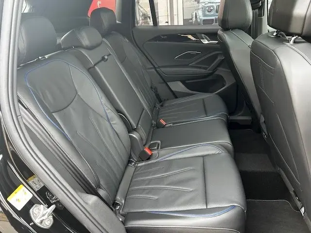 Volkswagen Tiguan 2.0TDI R-Line/Matrix/HUD/Vollausstattung – 17