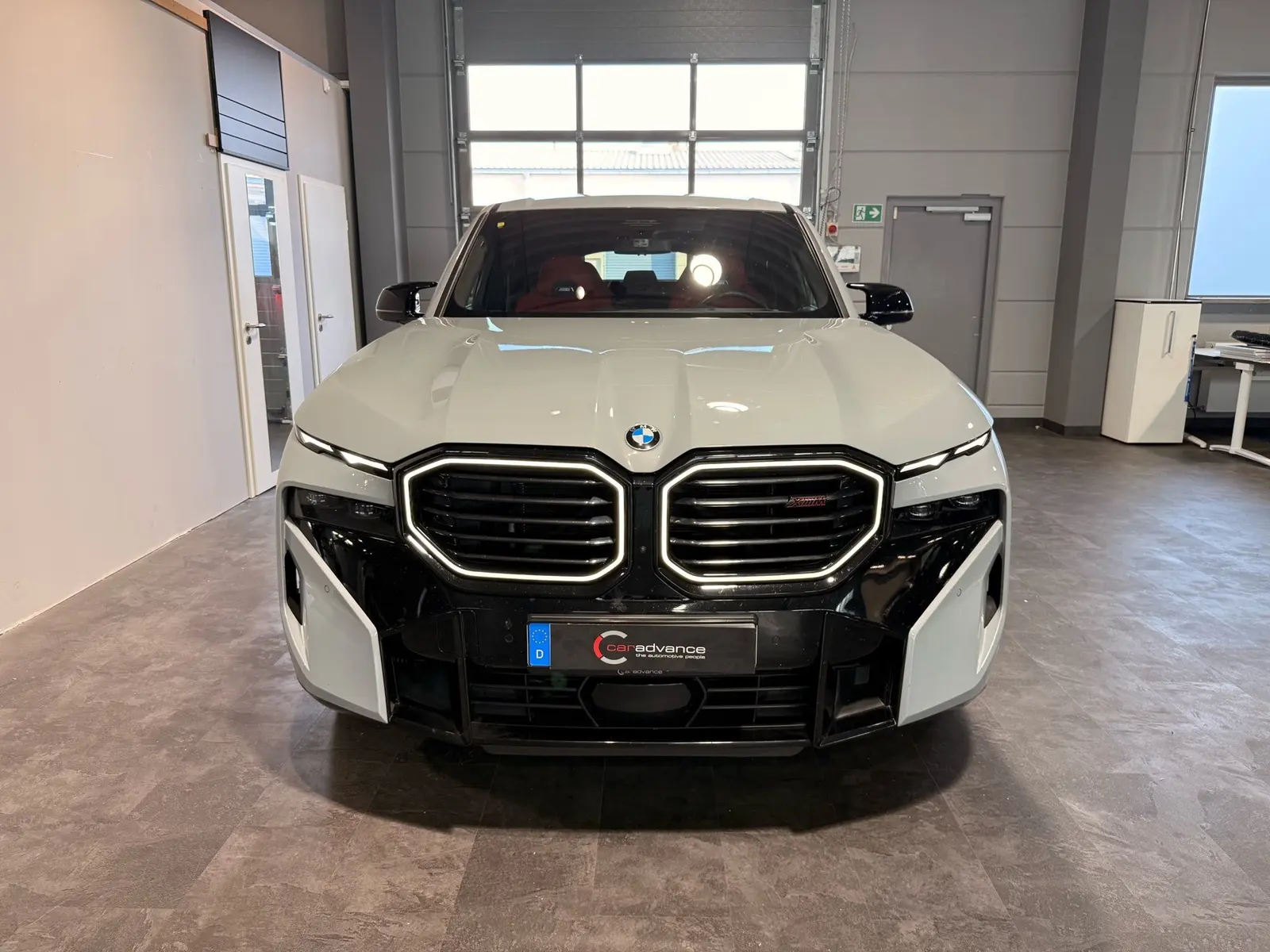 BMW XM Label VOLL "23" B&W – 2