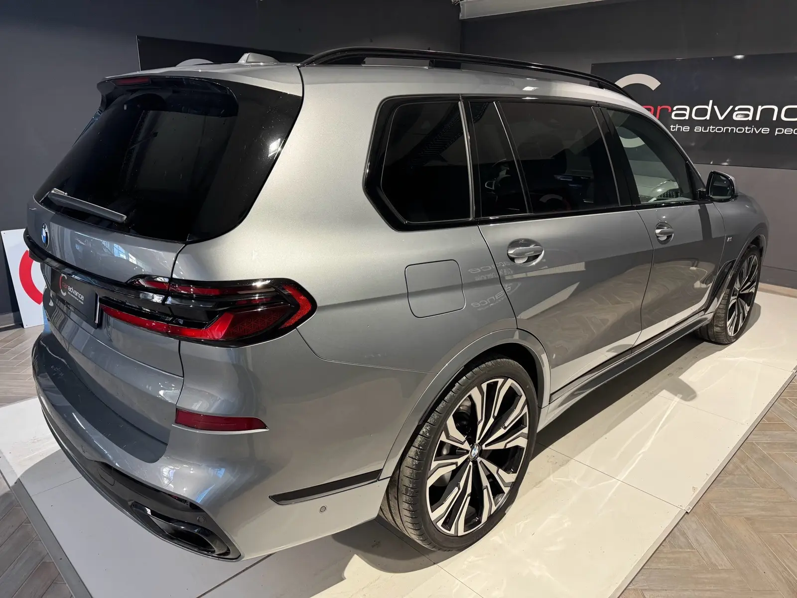 BMW X7 xDrive40d M Sport Pro "23" H&K – 20