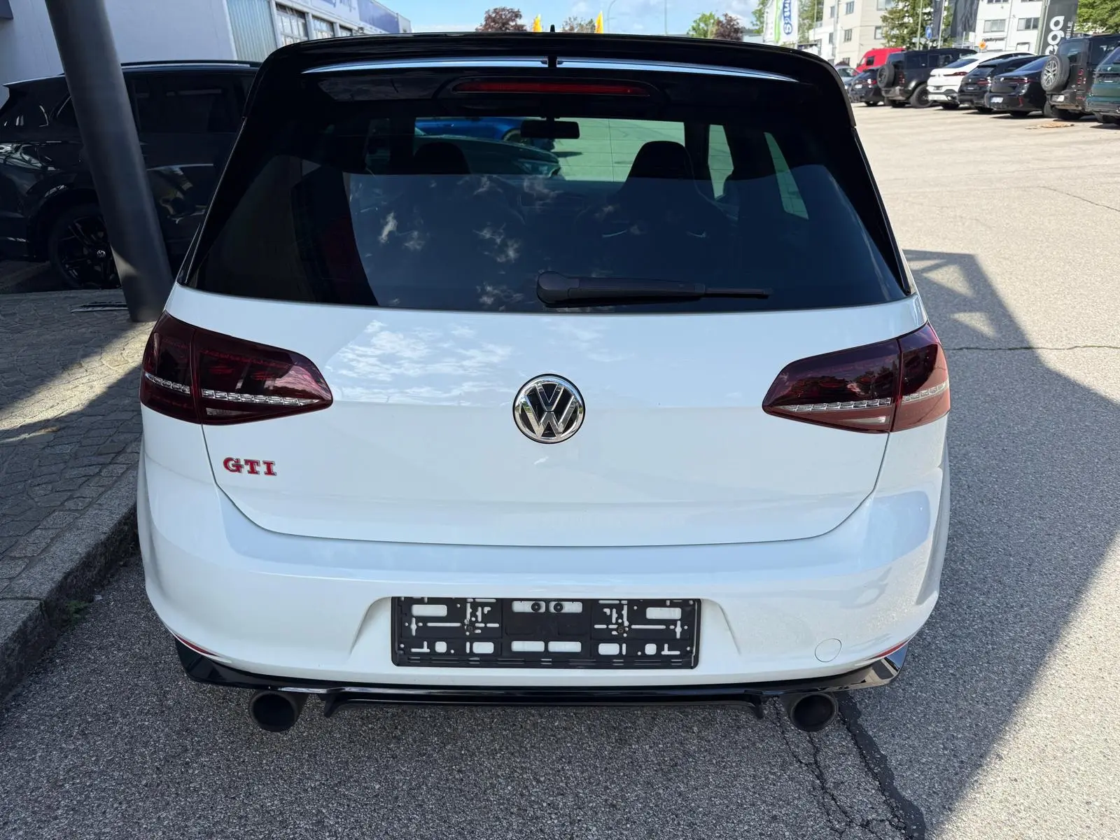 Volkswagen Golf GTI Clubsport S / 007 von 400 / ABT 370PS – 7