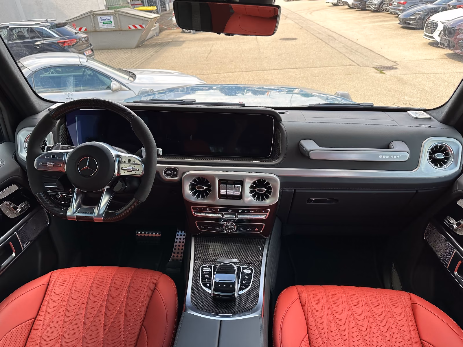 Mercedes-Benz G 63 AMG 4x4/Vintage Blue/Classic Red/Carbon... – 17