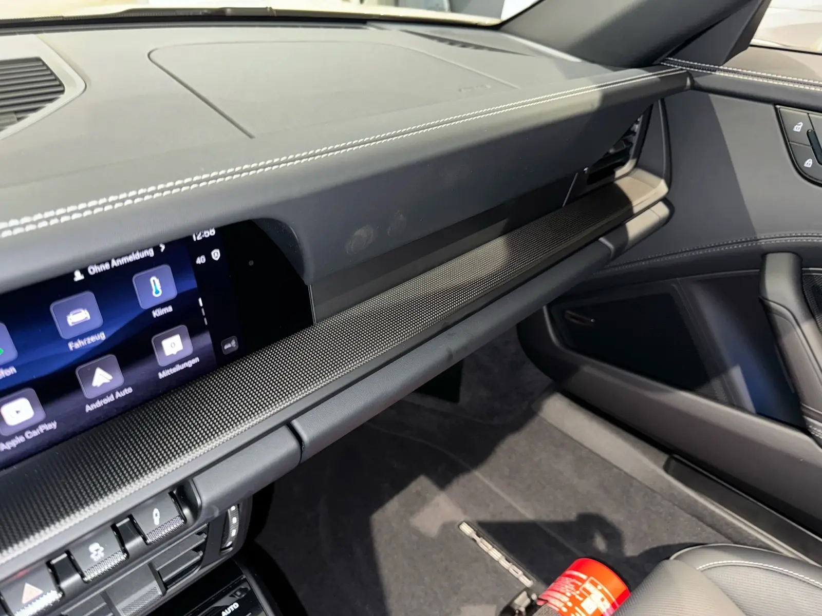 Porsche 911 Carrera GTS 992.2 GTS FULL LEDER – 17