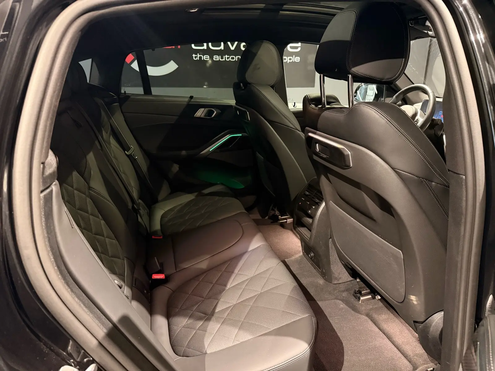 BMW X6 xDrive30d M Sport Pro Luft "22" – 31
