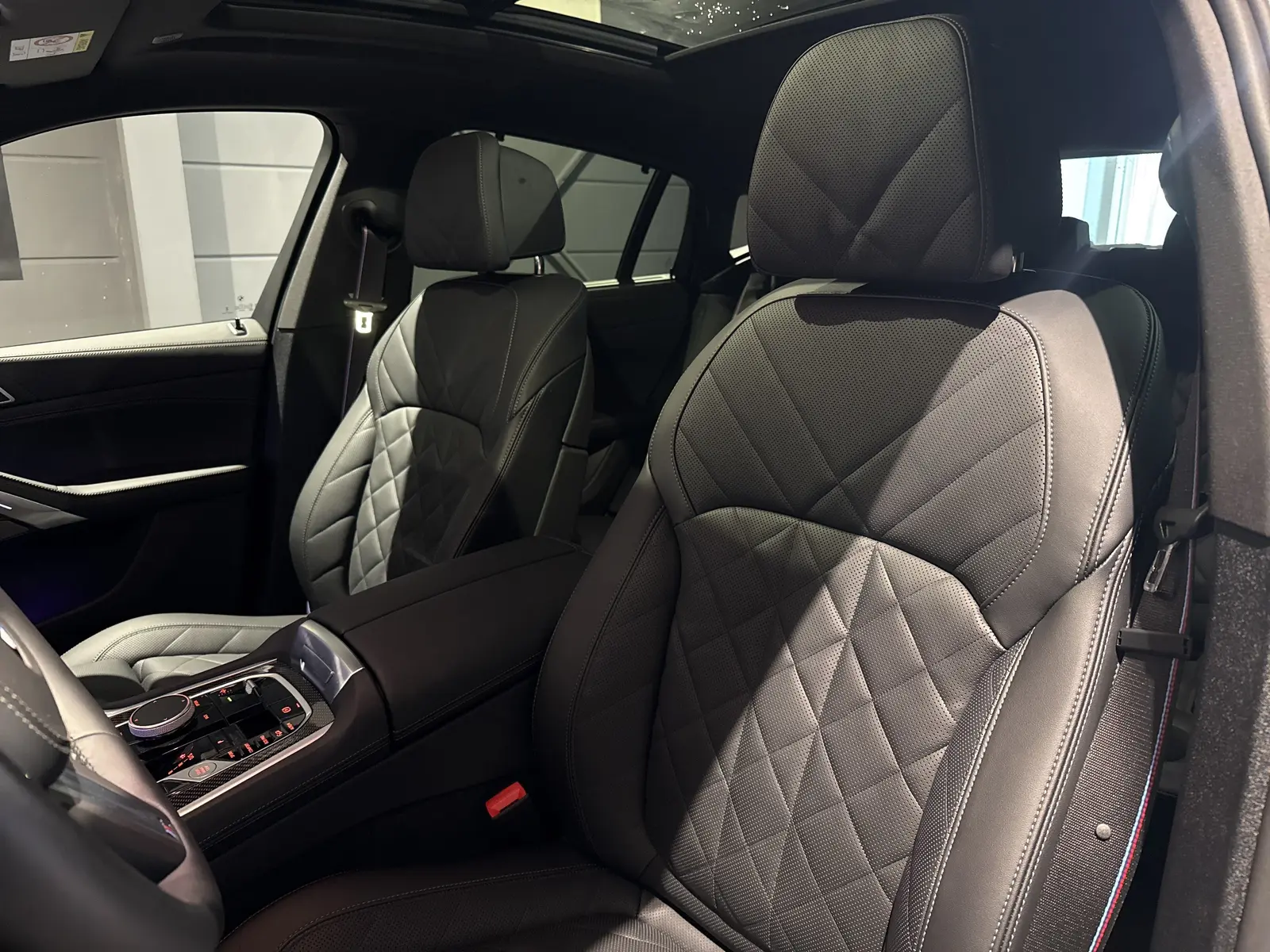 BMW X6 xDrive30d M Sport Pro "22" INDIVIDUAL – 16
