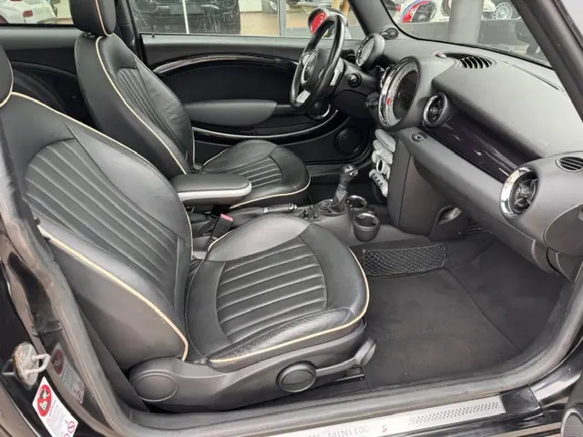 MINI Cooper S Navi/Leder/Pano/Automatik/H&K – 9
