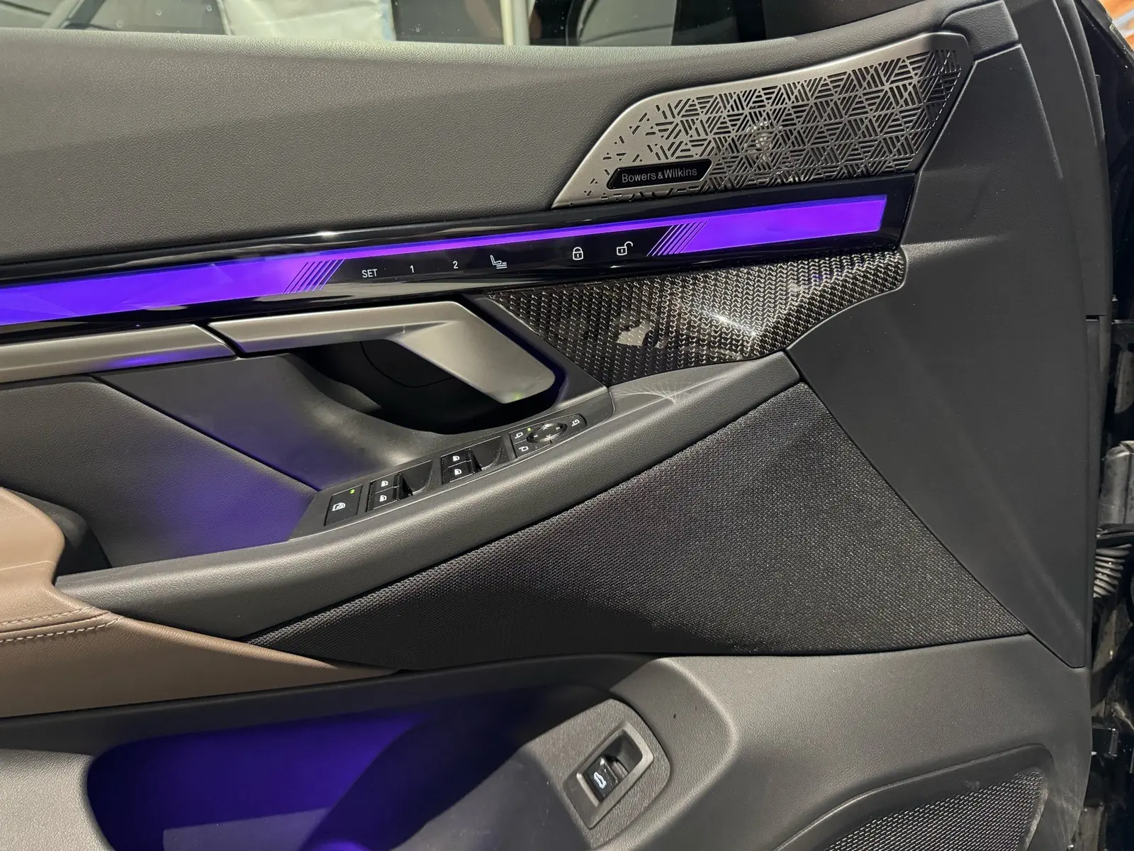BMW i5 M60 xDrive i5M60 xDrive – 7