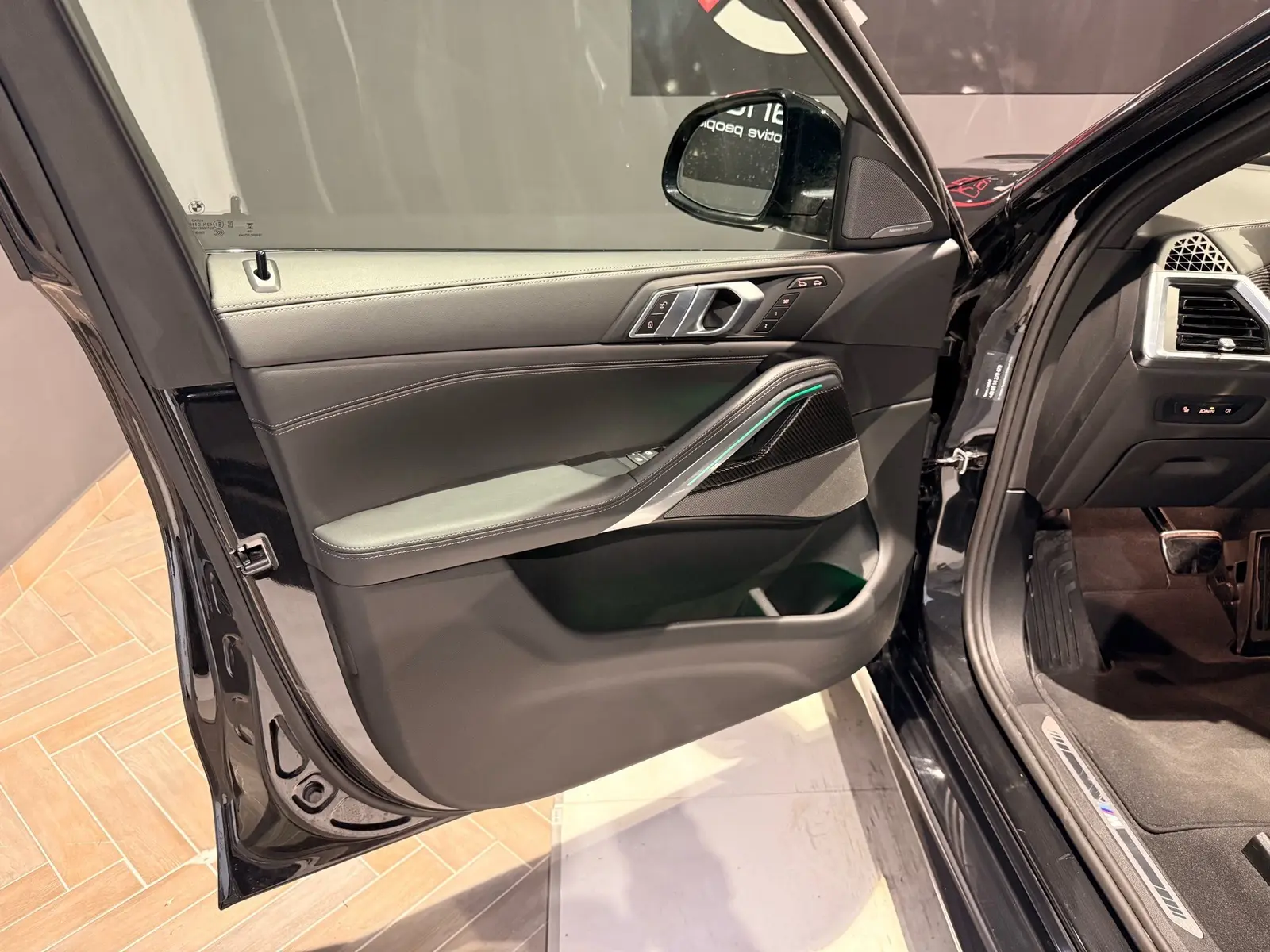 BMW X6 xDrive30d M Sport Pro "22" H&K – 11