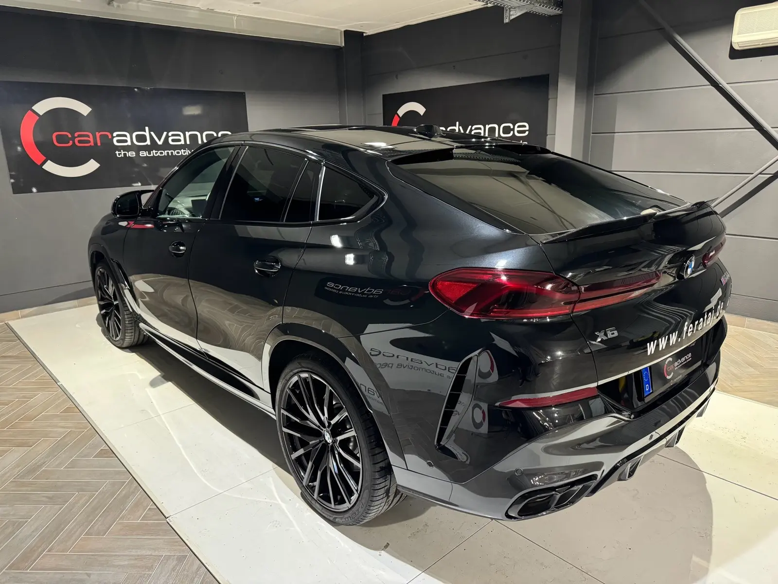 BMW X6 M60i xDrive FULL OPTION*CARBON*M SITZE – 20