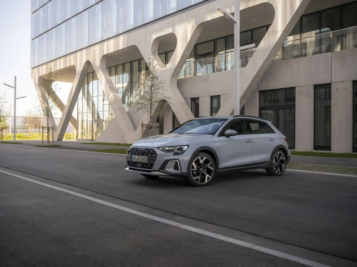 Neuer Audi A3 allstreet — individuelle Bestellung aus Deutschland