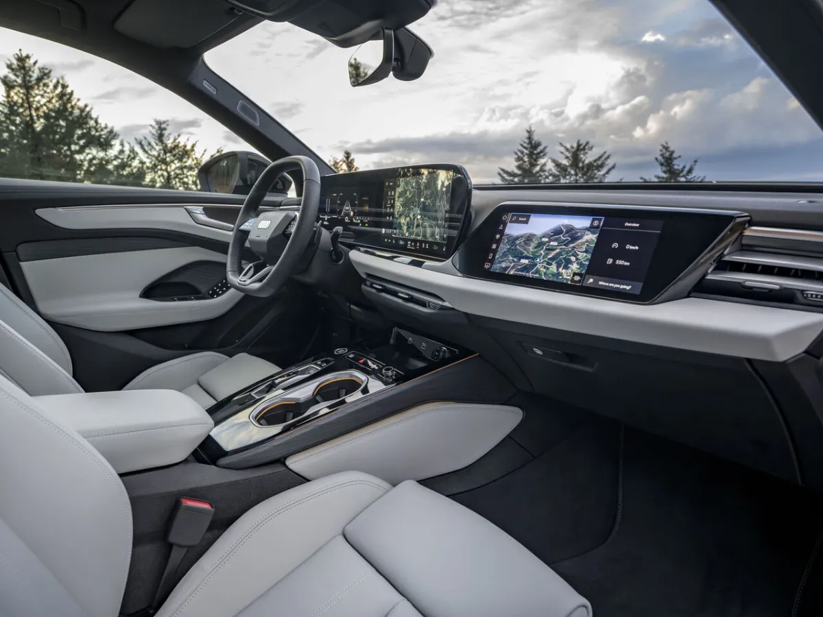 Prostor řidiče Audi A6 Avant