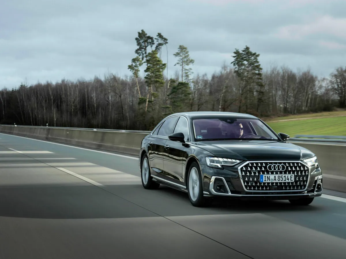 Nové Audi A8 — objednávka na míru z Německa
