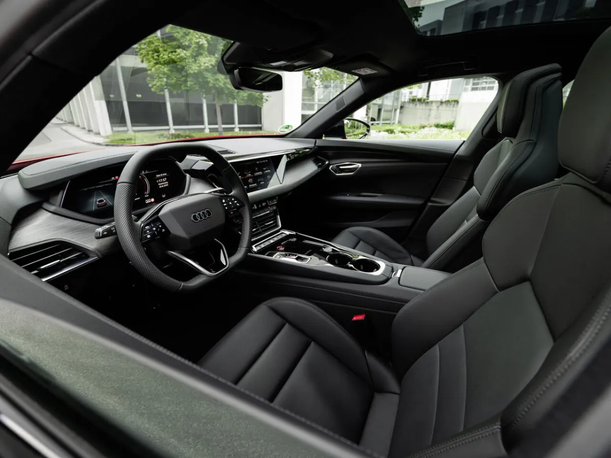 Audi e-tron GT — sportovní sedadla