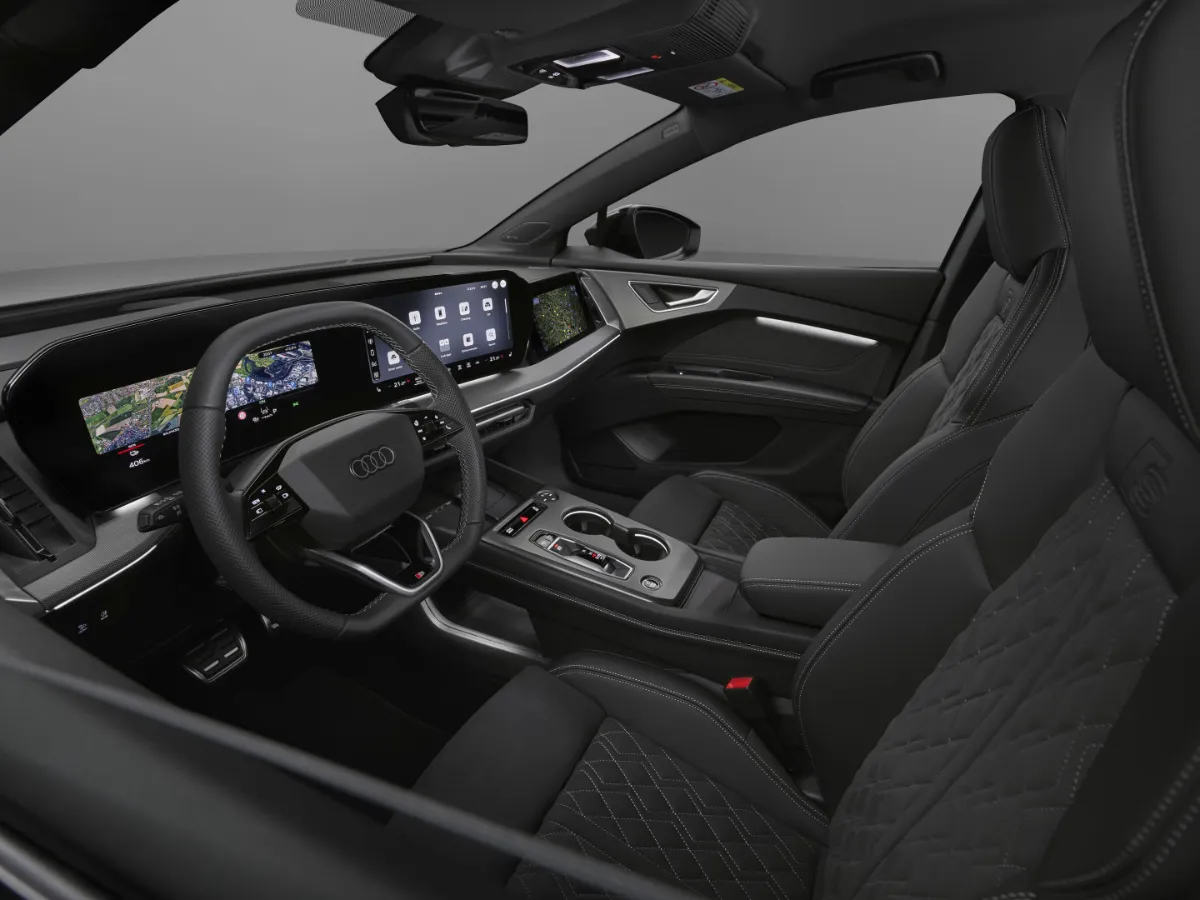 Interiér Audi Q4 Sportback e-tron, přístrojová deska