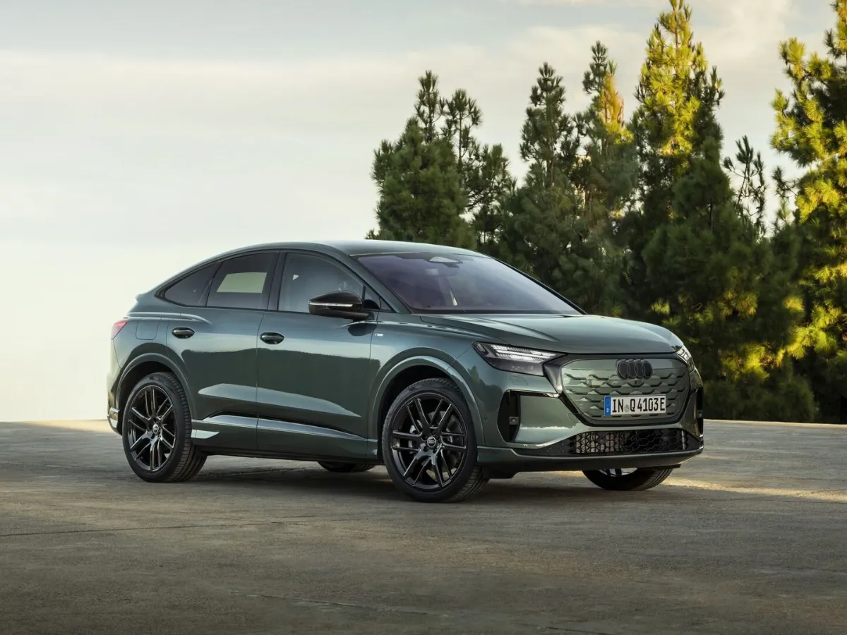 Pronájem Audi Q4 Sportback e-tron — elektrické SUV kupé v dlouhodobém pronájmu