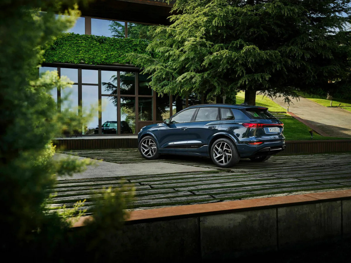 Audi Q6 e-tron performance — nový vůz z Německa