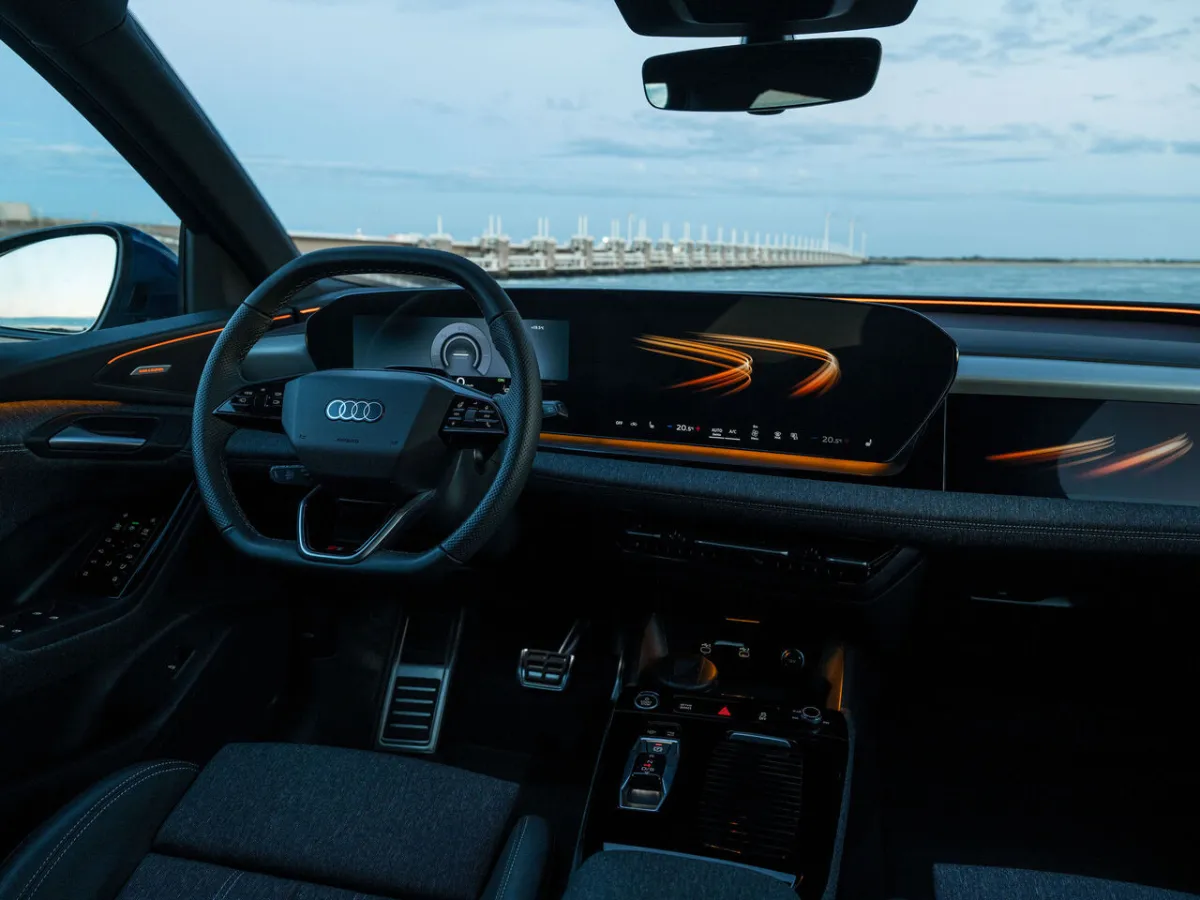Přístrojová deska Audi Q6 e-tron