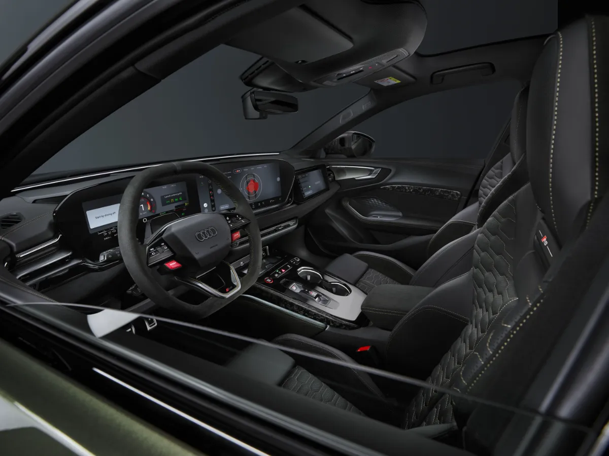Interiér Audi RS 5 Limousine