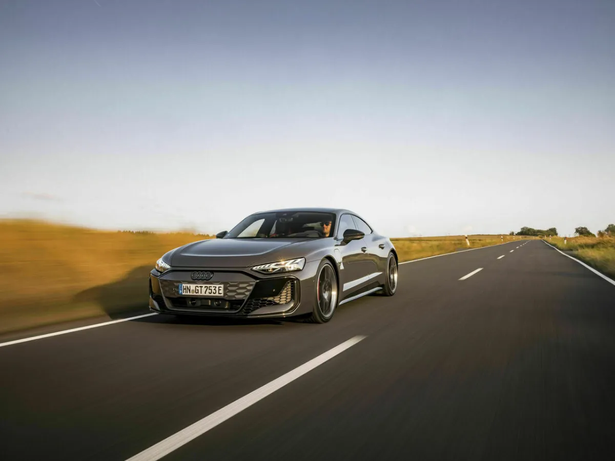 Audi RS e-tron GT — nový vůz z Německa