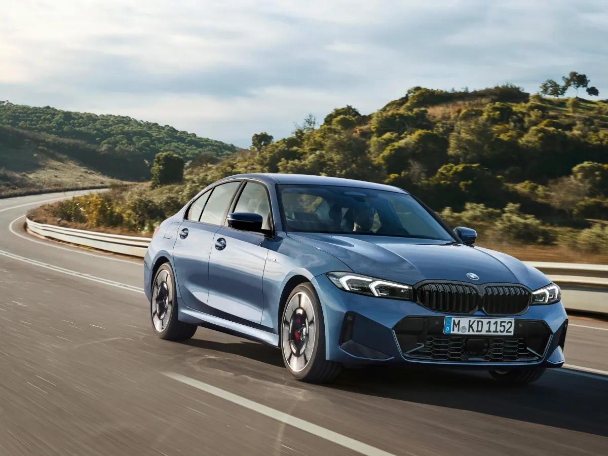 BMW 320i — Neuwagen aus Deutschland