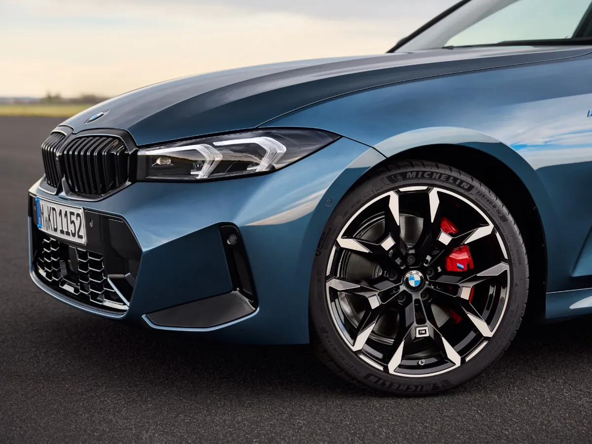 BMW 3er Limousine Felge und Bremssattel