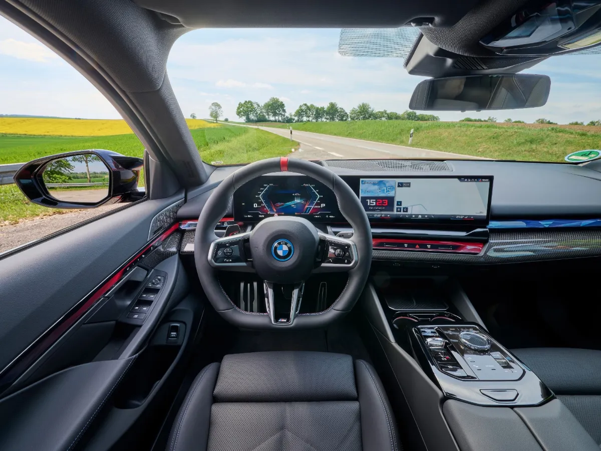 BMW 5er Touring Cockpit