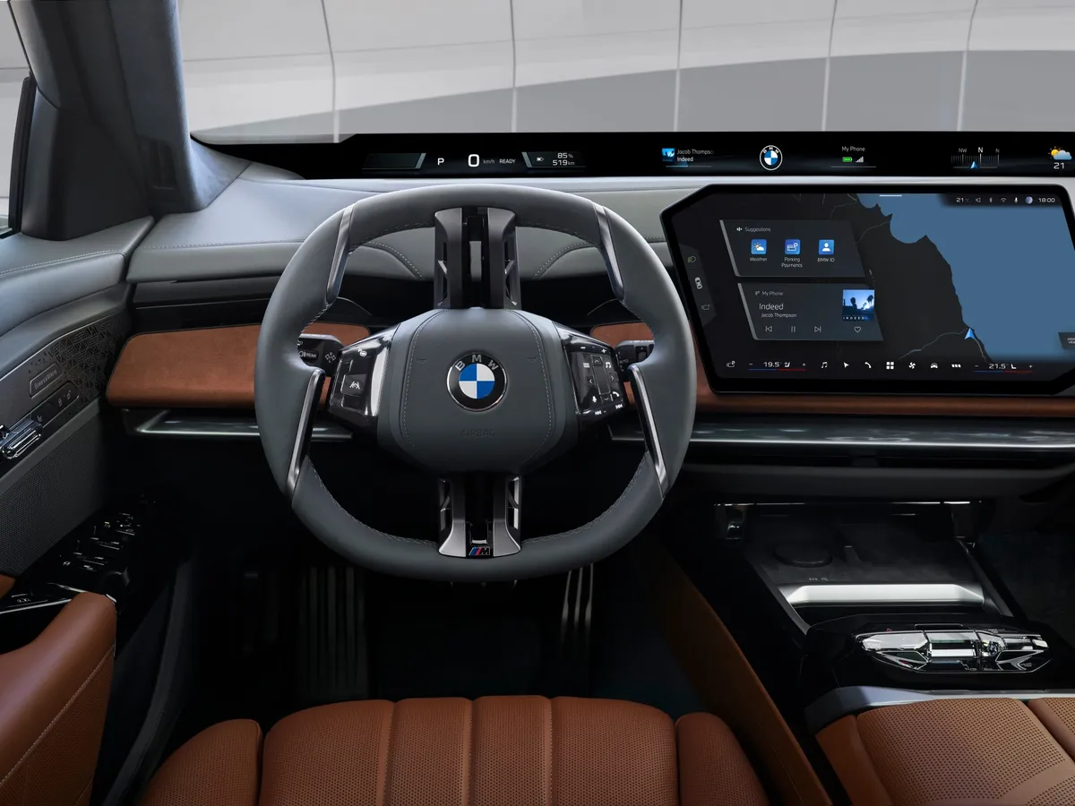 Detail prostoru řidiče BMW řady 7