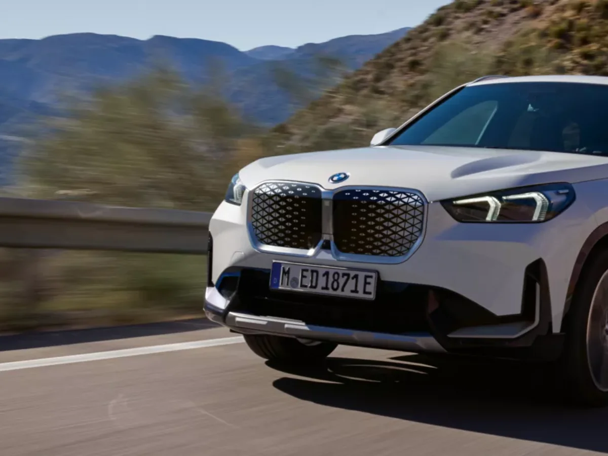Nové BMW iX1 — individuální objednávka z Německa