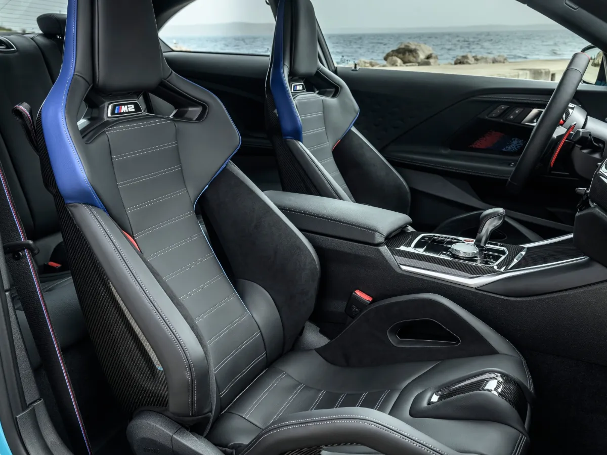 Sportovní sedadla M v BMW M2