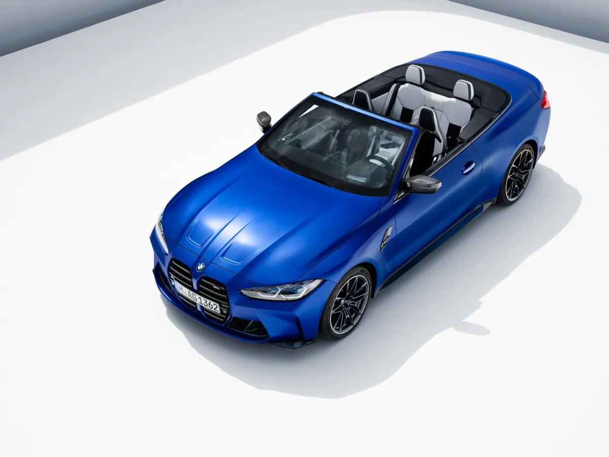 BMW M4 Cabrio in the studio, from above