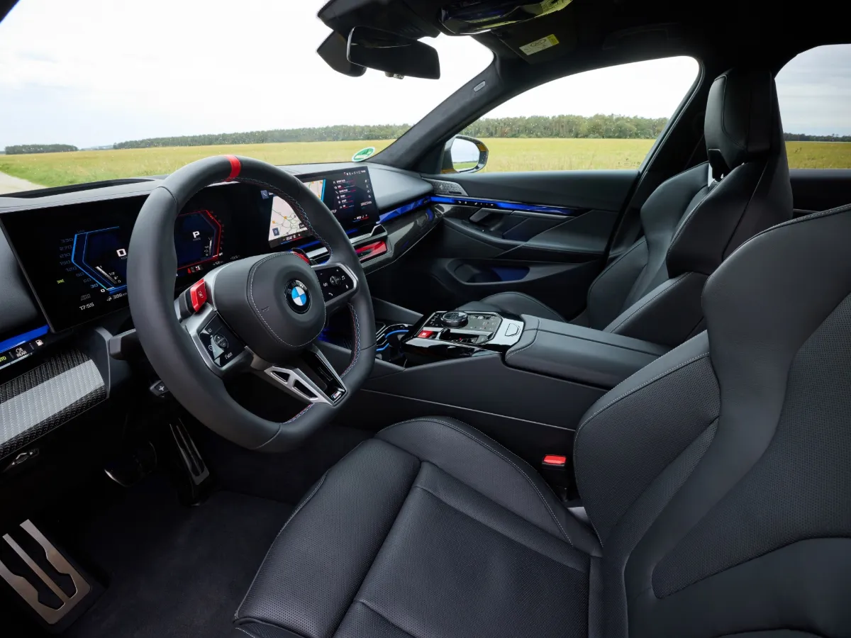 BMW M5 Touring Innenraum