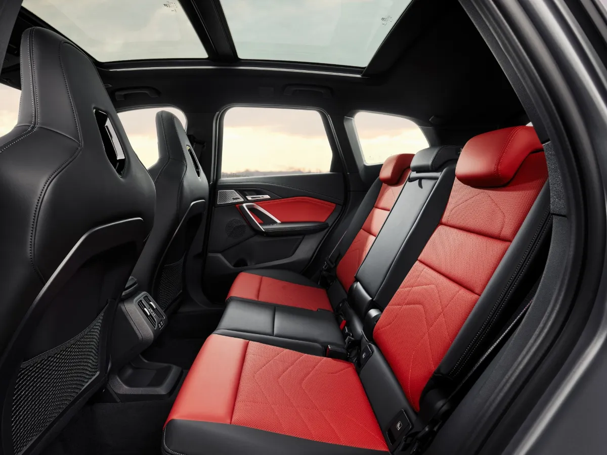 Zadní sedadla BMW X1
