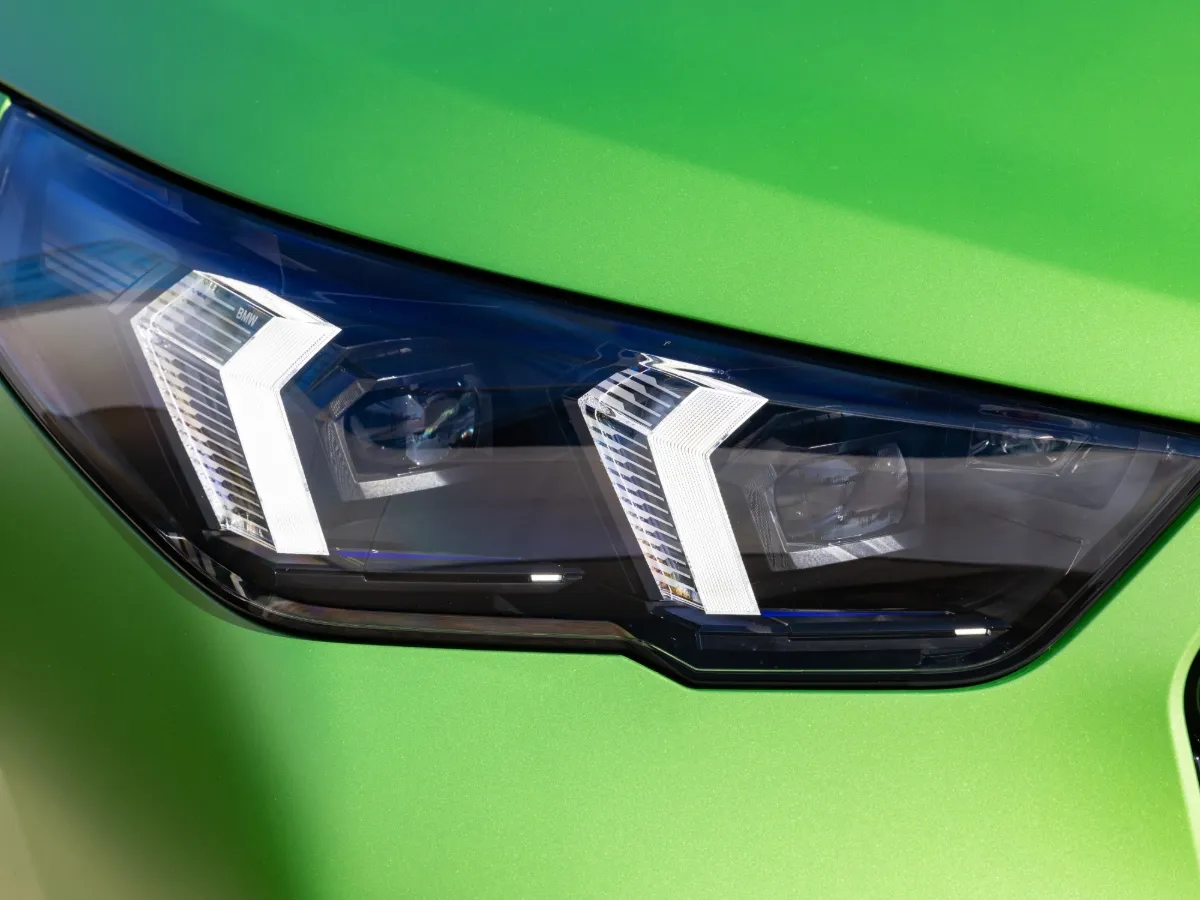 LED světlomet BMW X2