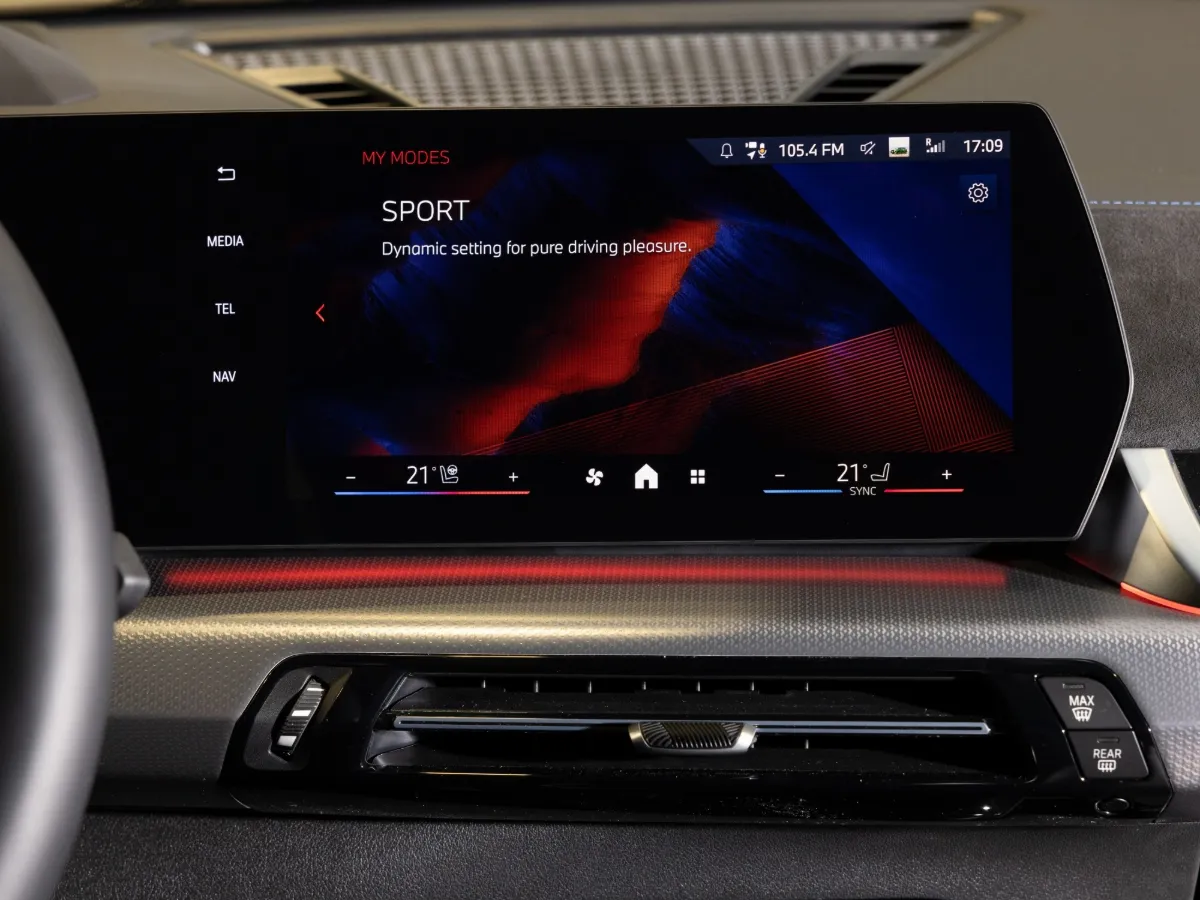BMW X2 BMW Curved Display