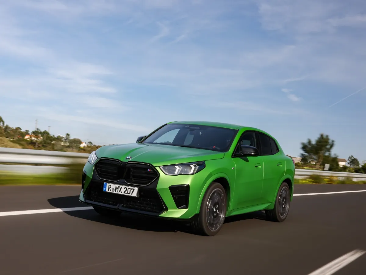 Pronájem BMW X2 — sportovní SUV Coupé v dlouhodobém pronájmu