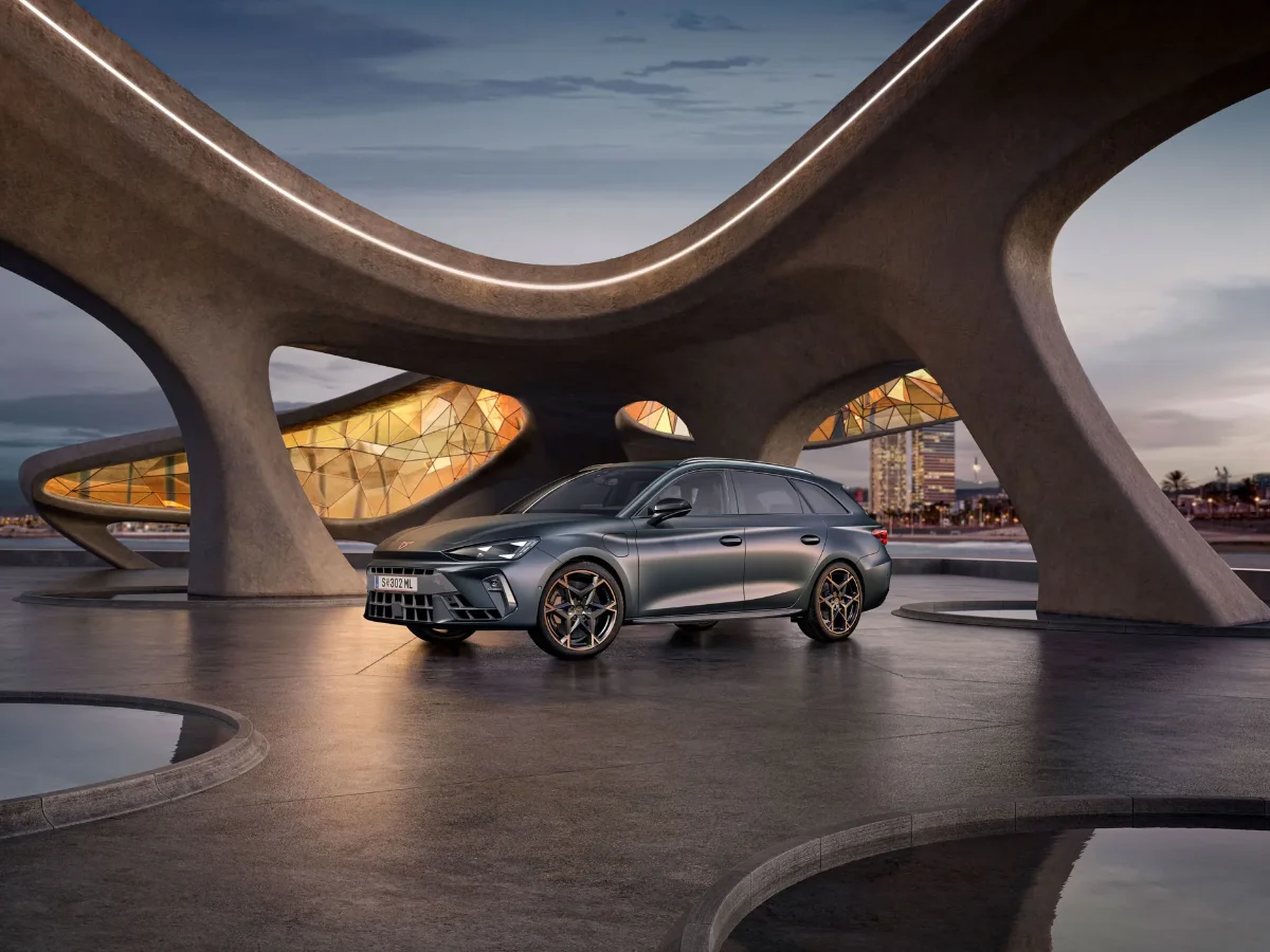 CUPRA Leon Sportstourer e-HYBRID 1.5 mieten